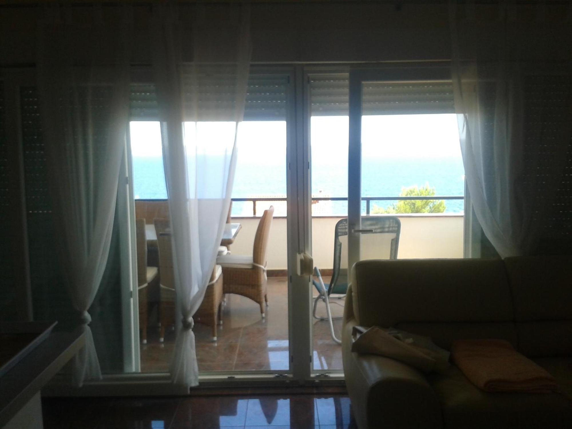 Apartmani Svalina - Seaview And 130M From Beach تروغير المظهر الخارجي الصورة