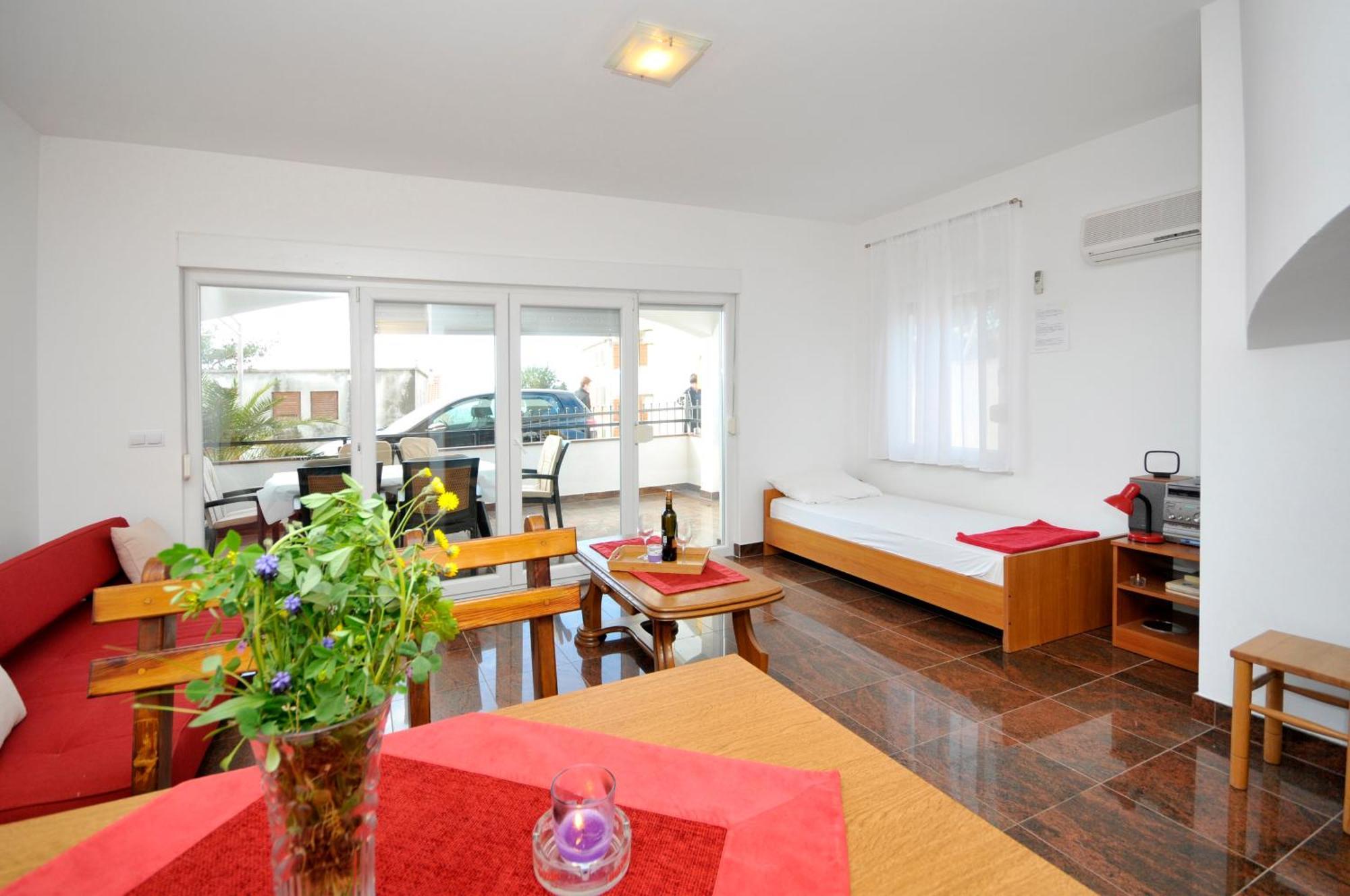 Apartmani Svalina - Seaview And 130M From Beach تروغير المظهر الخارجي الصورة