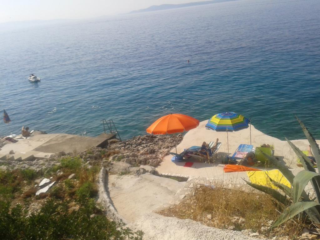 Apartmani Svalina - Seaview And 130M From Beach تروغير المظهر الخارجي الصورة