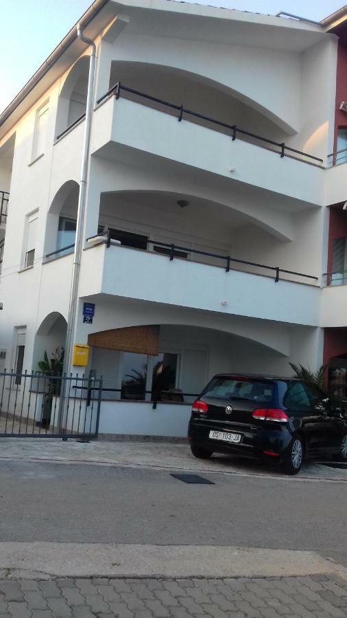 Apartmani Svalina - Seaview And 130M From Beach تروغير المظهر الخارجي الصورة